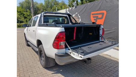 Montare rulou de bena, rollbar, capitonaj pe Toyota Hilux 2023