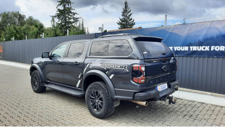 Keménytetős telepítés a 2023-as Ford Rangerre