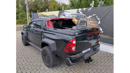 Montare închidere de benă tip capac și aundstență oblon pe Toyota Hilux GR Sport II