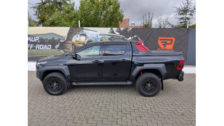 Montare închidere de benă tip capac și aundstență oblon pe Toyota Hilux GR Sport II