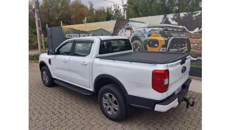 A lökhárító görgő, az ablakterelő és a motorháztető felszerelése a Ford Ranger 2024-re