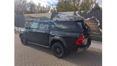 Montare hardtop pe Toyota Hilux 2024 2