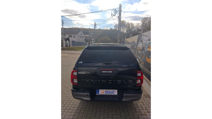Montare hardtop pe Toyota Hilux 2024