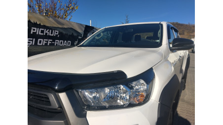 Montare rulou de bena,deflector geam und capota pe Toyota Hilux 2024