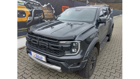 Alpha CMX-W keménytető, ablakterelő és motorháztető felszerelése a Ford Ranger Raptor 2024-re