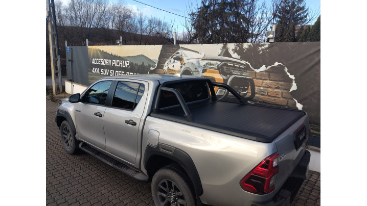Montare rulou de bena si rollbar pe Toyota Hilux 2024