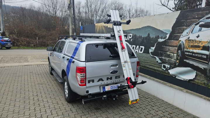 Montare sistem suport scara culisant pe Ford Ranger 2018