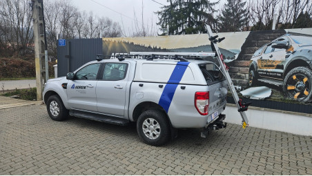 Montare sistem suport scara culisant pe Ford Ranger 2018