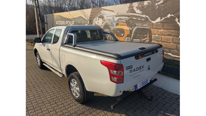 Bukócső felszerelése a Mitsubishi L200 Extra Cab 2016-ra