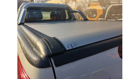 Bukócső felszerelése a Mitsubishi L200 Extra Cab 2016-ra