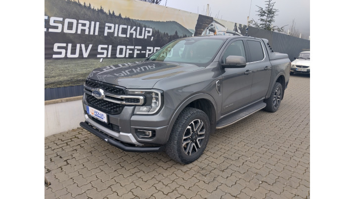 Az első lökhárító felszerelése a Ford Ranger 2025-re
