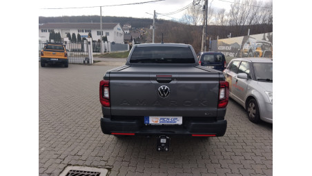 Montage Laderaum-Rollo auf Volkswagen Amarok 2025