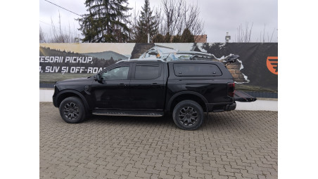 Aeroklas keménytetős felszerelése a 2025-ös Ford Rangerre