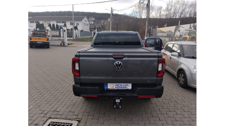 Montare rulou de bena und praguri laterale pe Volkswagen Amarok 2025