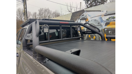 Toyota Hilux 2024 komplett felszereltség