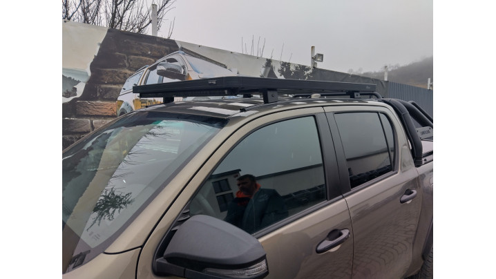 Toyota Hilux 2024 komplett felszereltség