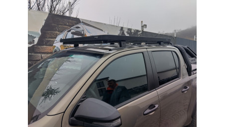 Echipare kompletta für Toyota Hilux 2024