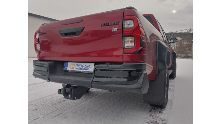 Montare rulou de bena, capitonaj de bena, carlig de remorcare pe Toyota Hilux 2025