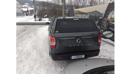 A Road Ranger keménytető felszerelése a 2024-es Ssang Yong Musso Grandra