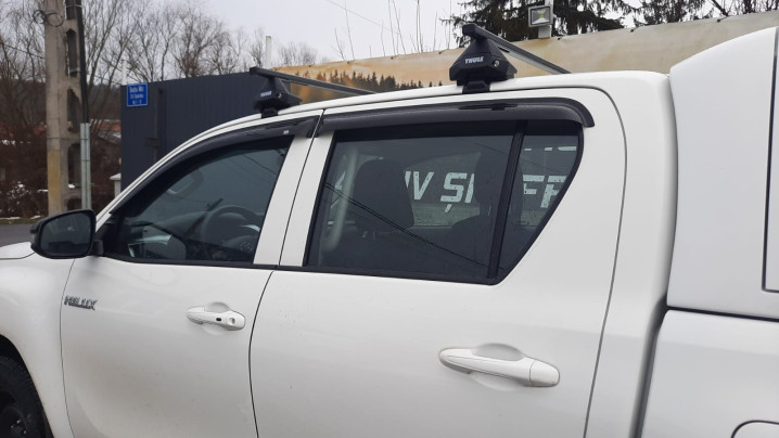Echipare kompletta für Toyota Hilux 2025