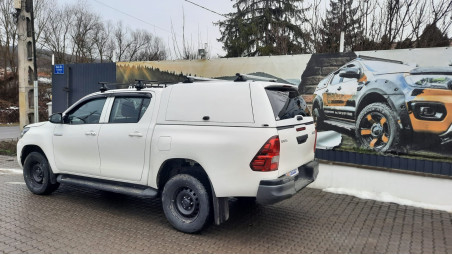 Echipare completa pentru Toyota Hilux 2025
