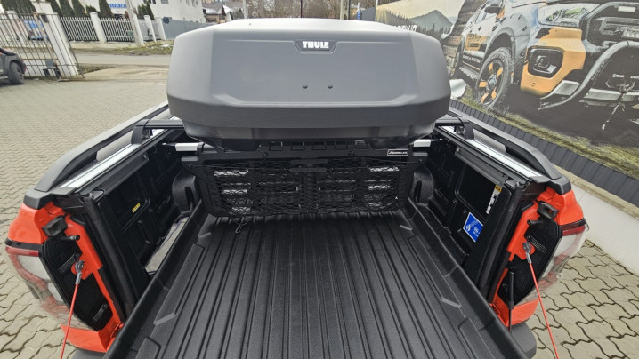Komplett felszereltség a 2025-ös Ford Ranger Raptorhoz