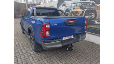 Montare rulou de bena, rollbar, carlig de remorcare pe Toyota Hilux 2023