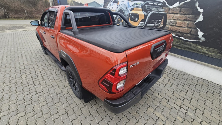 Echipare kompletta für Toyota Hilux 2025