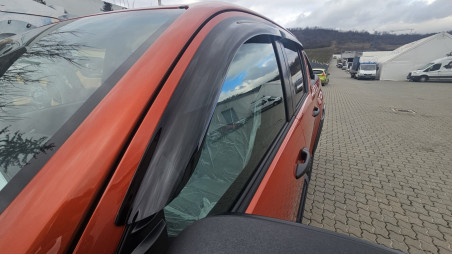 Echipare kompletta für Toyota Hilux 2025