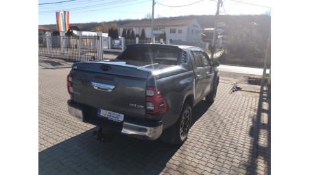 Montare inchidere de bena sport cover SCZ si carlig de remorcare pe Toyota Hilux 2025