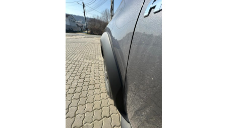 Echipare completa pentru Toyota Hilux 2024