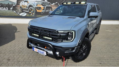 Komplett felszereltség a 2025-ös Ford Ranger Raptorhoz
