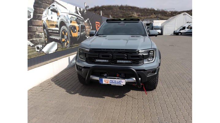 Komplett felszereltség a 2025-ös Ford Ranger Raptorhoz
