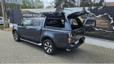 Montare hardtop Alpha CMX-W pe Isuzu D-Max 2021