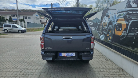 Montare hardtop Alpha CMX-W pe Isuzu D-Max 2021