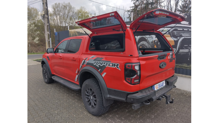 Montare hardtop Alpha CMX-W pe Ford Ranger Raptor 2023