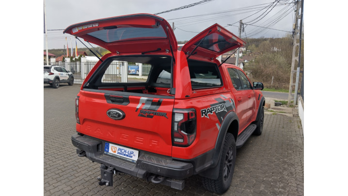 Montare hardtop Alpha CMX-W pe Ford Ranger Raptor 2023