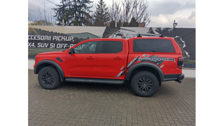 Montare hardtop Alpha CMX-W pe Ford Ranger Raptor 2023