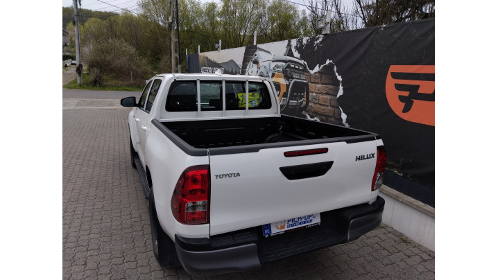 Montare capitonaj de bena si protectia margine bena pe Toyota Hilux 2025