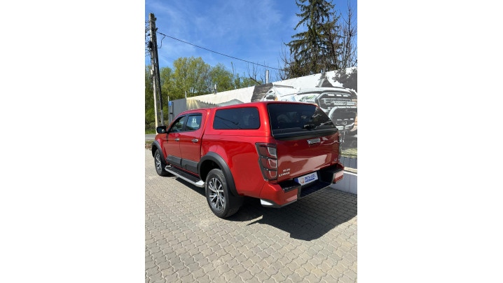 Montare hardtop, aparatori aripi, protectie laterala pe Isuzu D-Max 2025