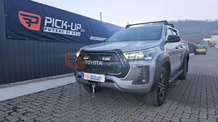 WINCH SUPPORT HEC TOYOTA HILUX GR2 2020+