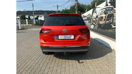 Montare carlig de remorcare Volkswagen Tiguan 2017