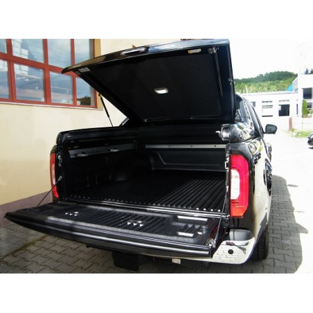 Bedliner  Ak Dc Or Nis Navara 2015+  Capitonaj De Bena Cu Margine