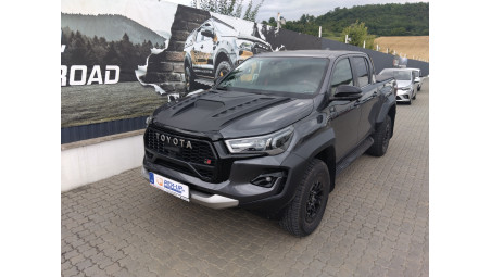 Echipare completa pentru Toyota Hilux GR Sport II 2025