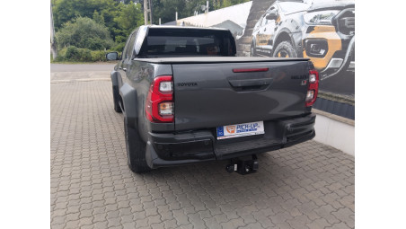 Echipare completa pentru Toyota Hilux GR Sport II 2025