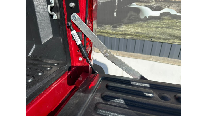 Echipare completa pentru Toyota Hilux 2025