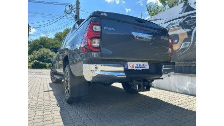 Echipare completa pentru Toyota Hilux 2024