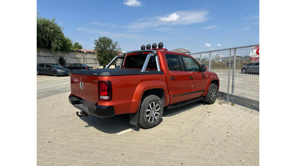 Montare inchidere de bena Galaxy pe Volkswagen Amarok 2014