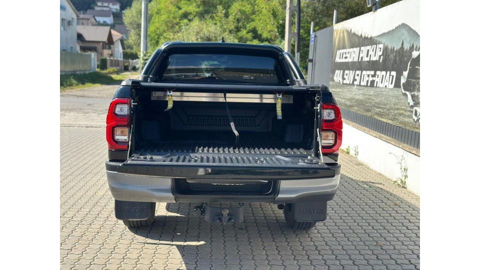Echipare completa pentru Toyota Hilux 2025