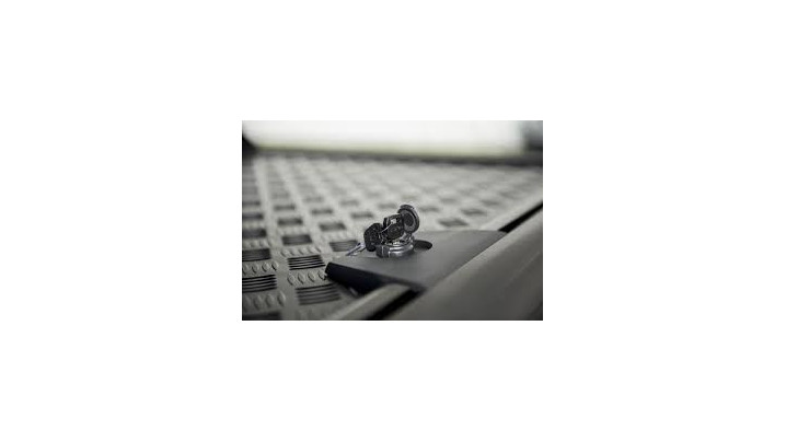 Laderaumabdeckung Mitsubishi L200 2015-2022 UPS EVO600B